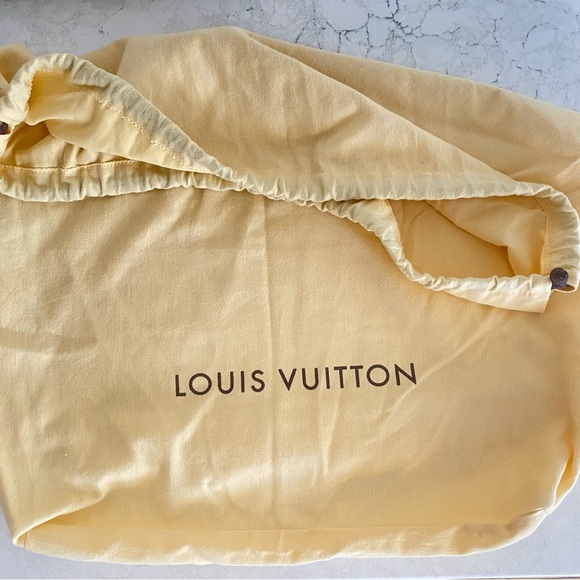 Louis Vuitton Handbags - Louis Vuitton XL  dust bag with draw cinch top.